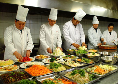 萬康餐飲食堂承包托管是如何管理的