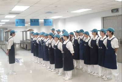 萬(wàn)康餐飲承包食堂如何做到衛(wèi)生標(biāo)準(zhǔn)